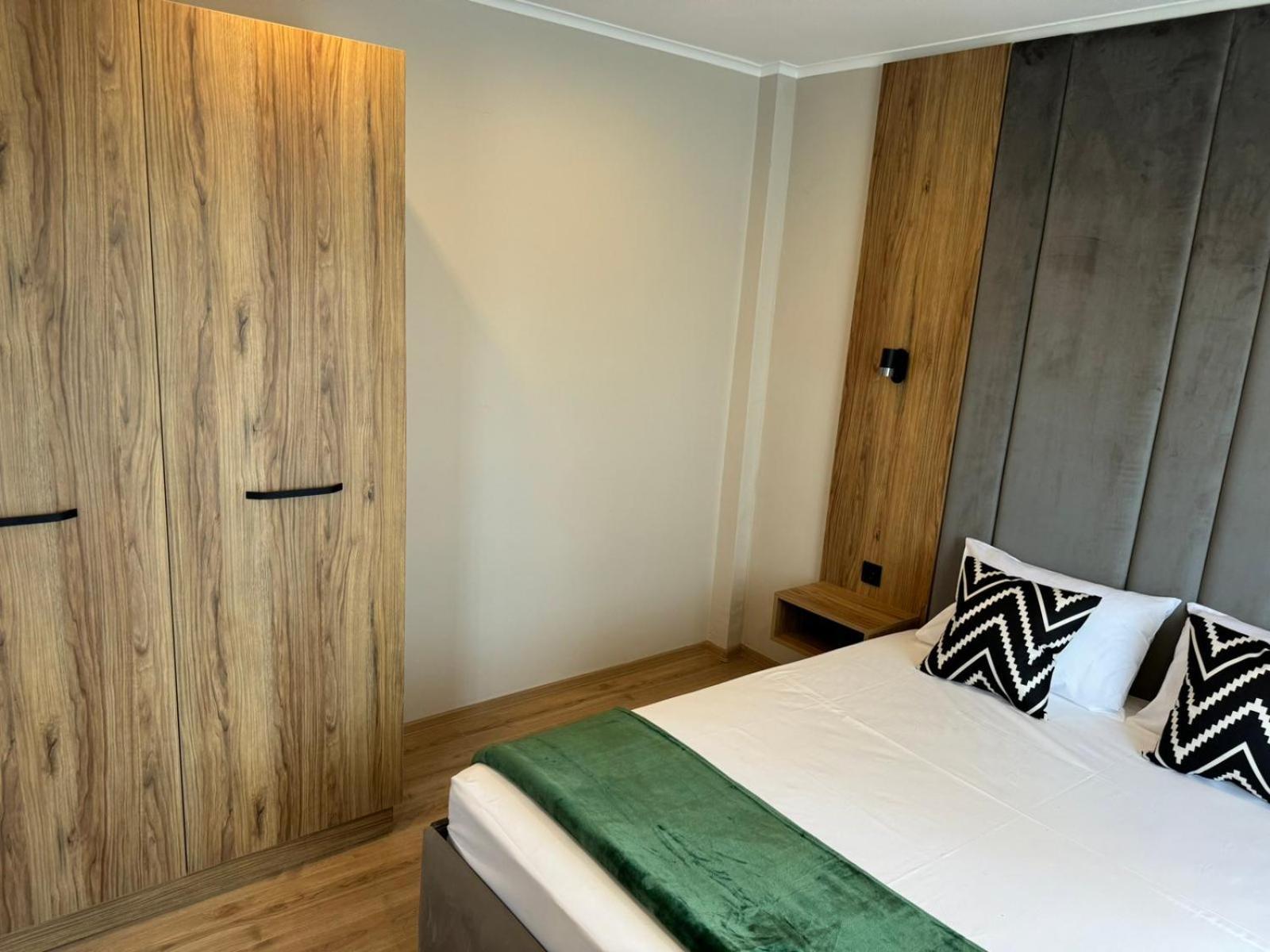 Hotel Tishina Starozagorski Bani Ngoại thất bức ảnh